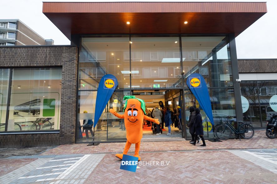 Lidl-vestiging in het herontwikkelde winkelcentrum Europaplein, Heemskerk